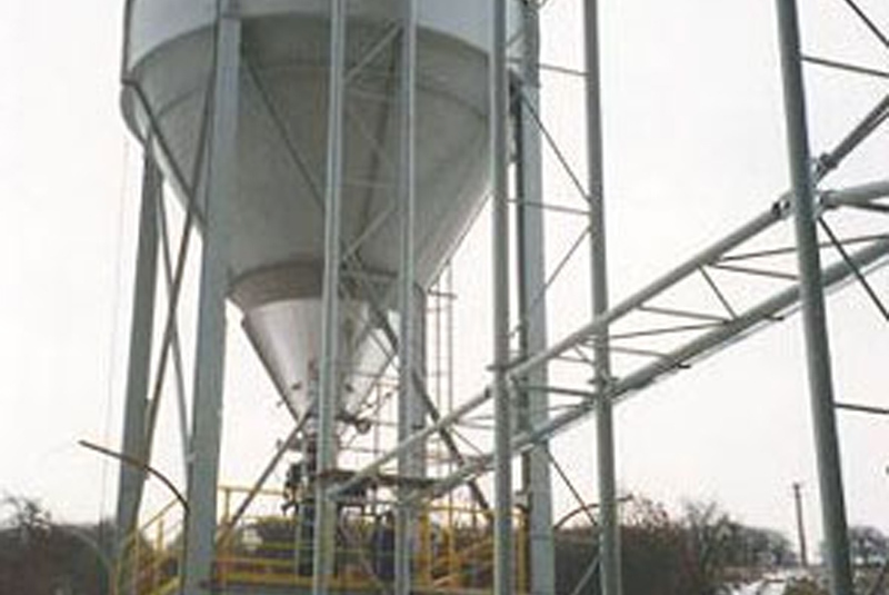 DOPRAVNÍKY / Reťazové dopravníky - foto DOPRAVNÍKY / Reťazové dopravníky - foto