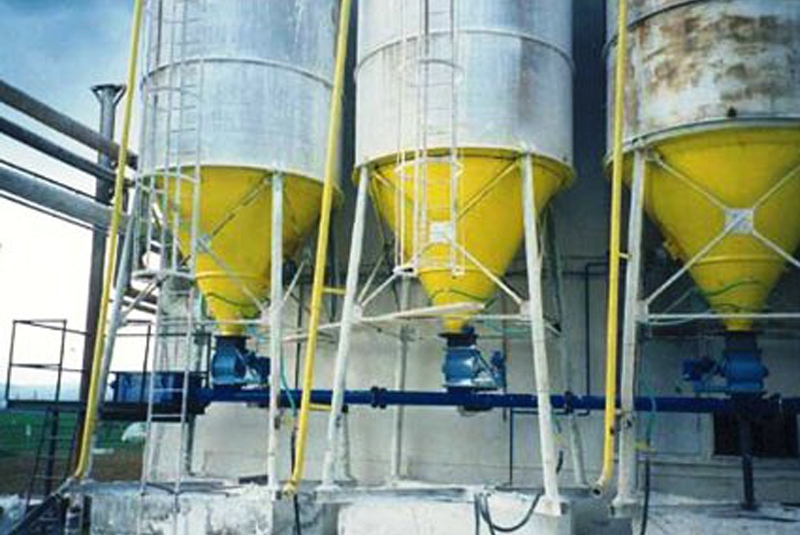 DOPRAVNÍKY / Reťazové dopravníky - foto DOPRAVNÍKY / Reťazové dopravníky - foto