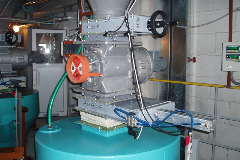 PRÍSLUŠENSTVO DOPRAVNÍKOV / Príslušenstvo dopravníkov - foto PRÍSLUŠENSTVO DOPRAVNÍKOV / Príslušenstvo dopravníkov - foto